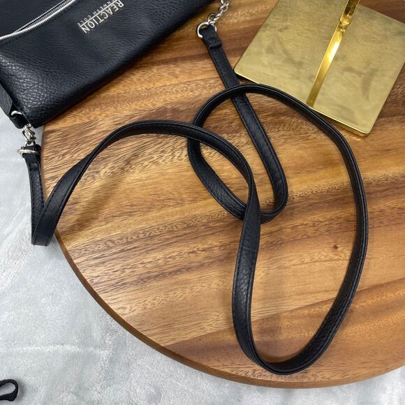 Kenneth Cole Reaction Crossbody Bag Black Pebbled Faux Leather Snap Flap Zipper - Picture 10 of 16